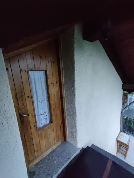 Villa The Golden Eagle - Chalet A Champdepraz Aosta Exterior foto